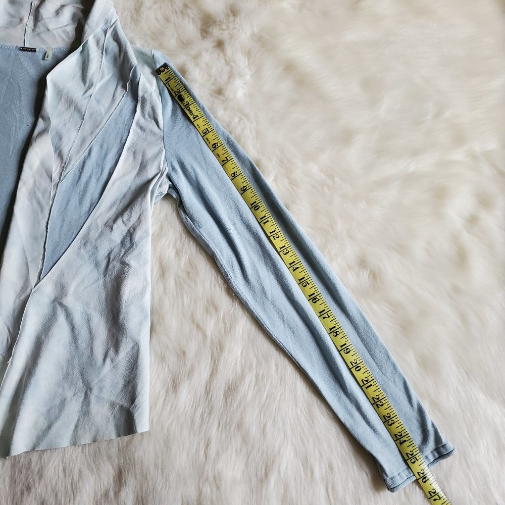 Elie Tahari Baby Blue Lamb Suede Trim Cardigan M - Picture 16 of 16